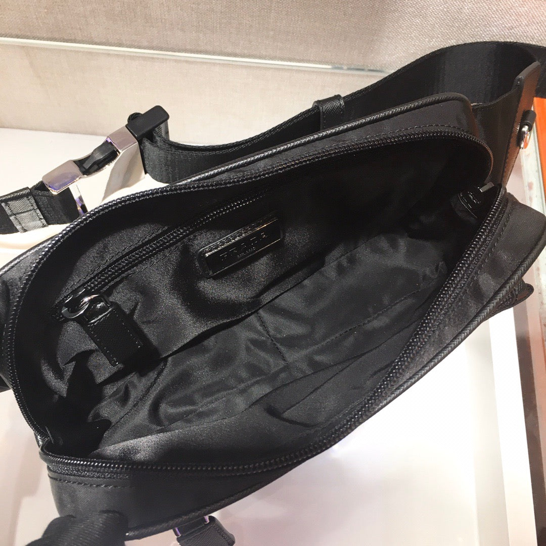 PRA Cross Body Bag