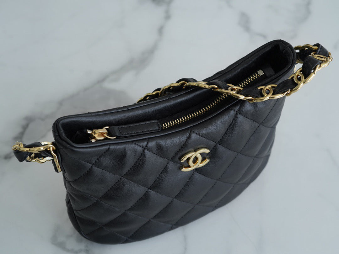 CHA 22K Hobo Bag