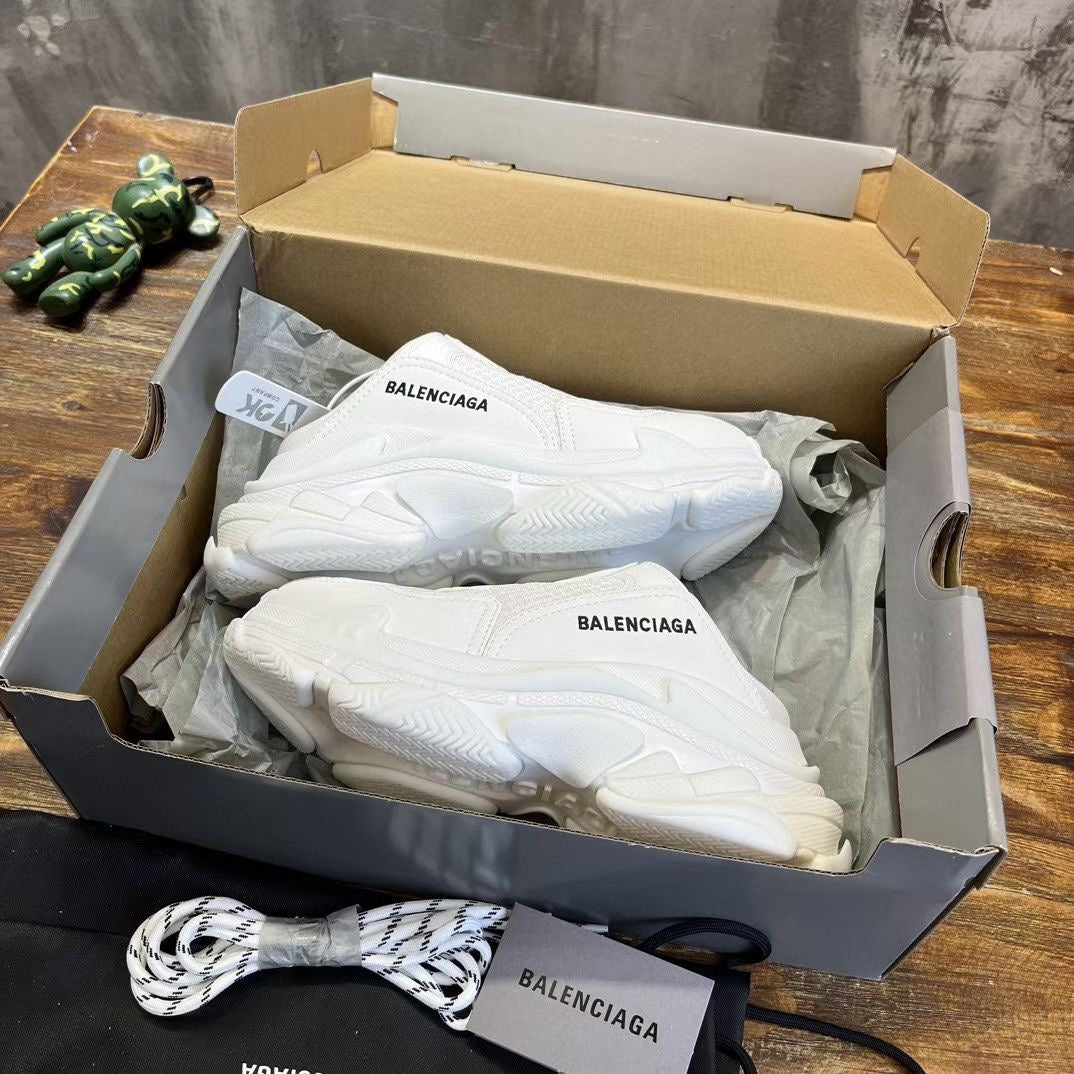 BLCG Sneakers