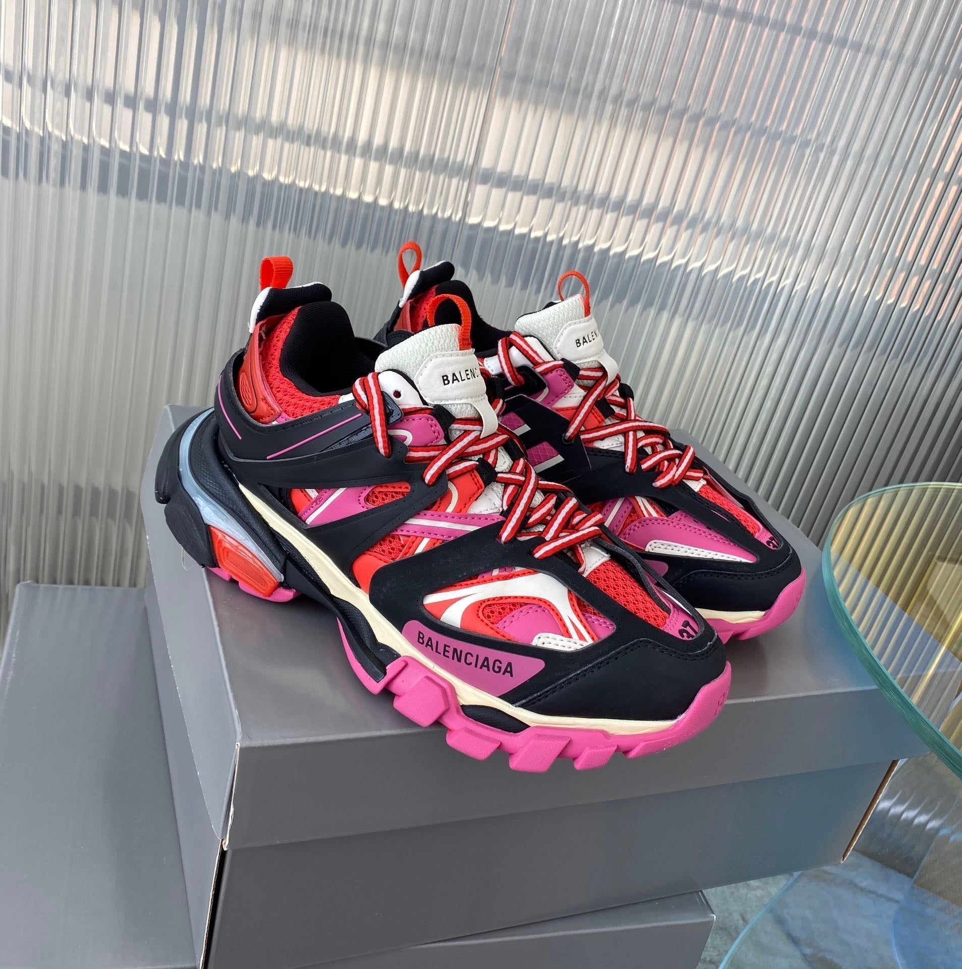 BLCG Sneakers