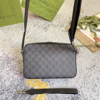 GUC Messenger Bag