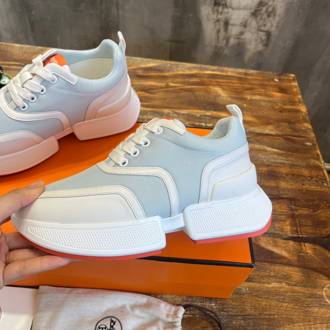 HERM Sneakers