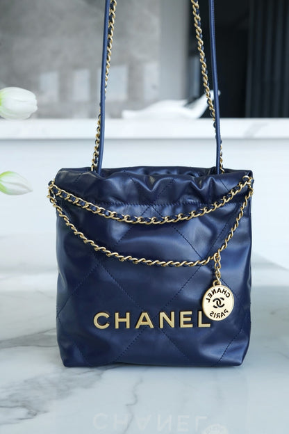CHA 22 Mini Bag