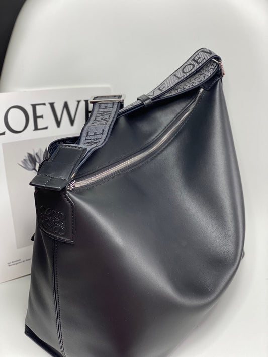 LO Messenger Bag