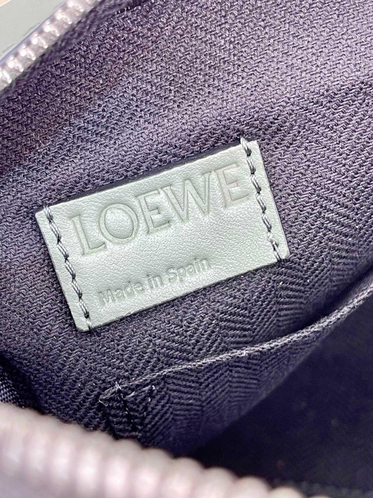 LO Messenger Bag