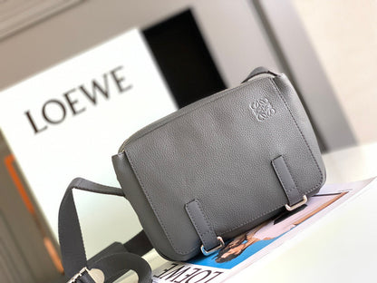 LO Messenger Bag