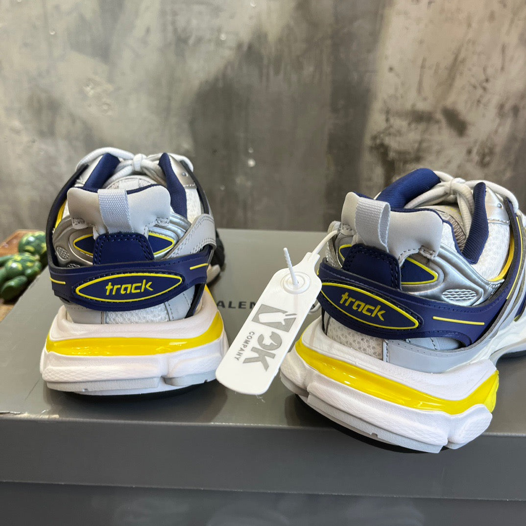BLCG Sneakers
