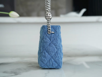 CHA 23P Denim Hobo