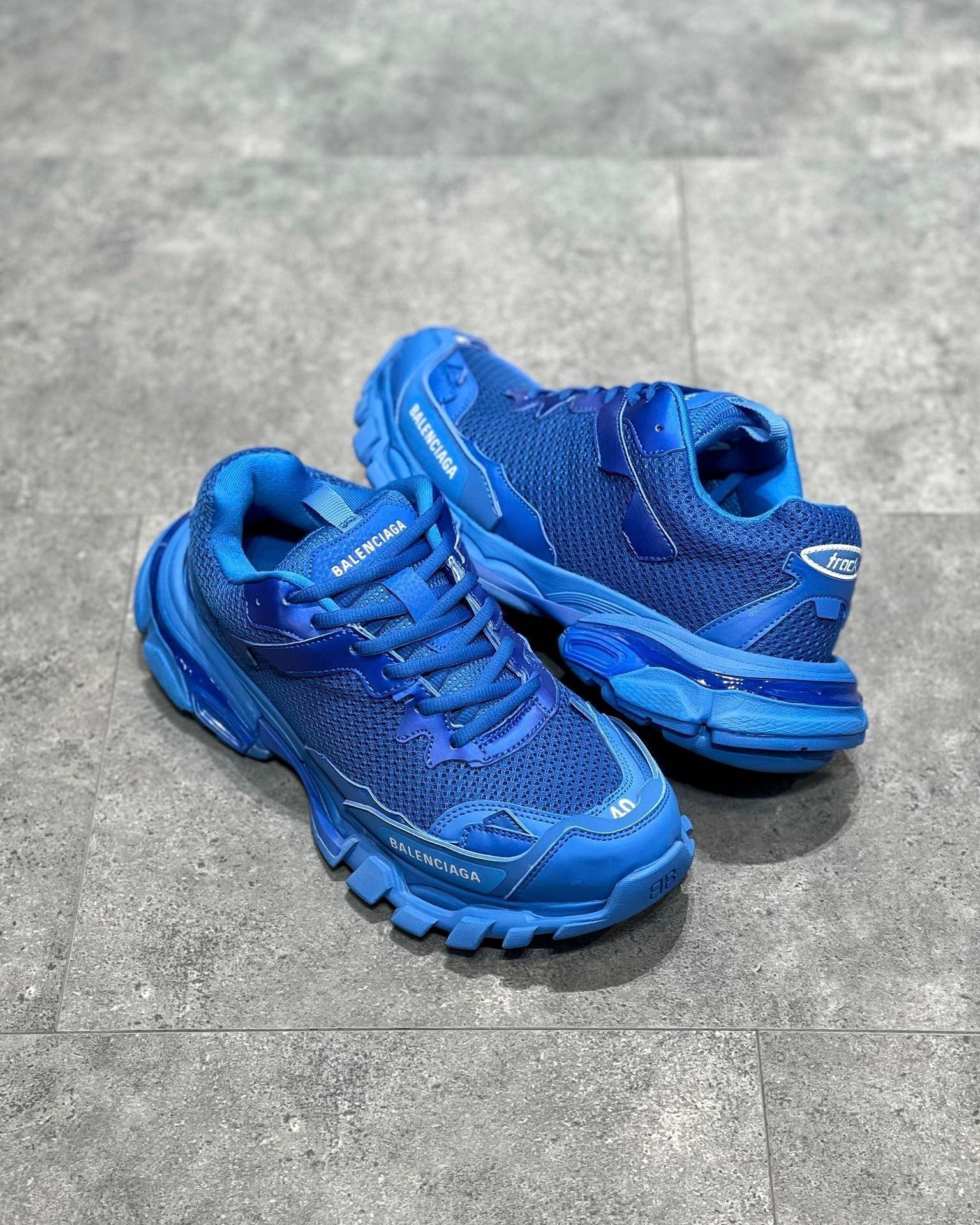 BLCG Sneakers