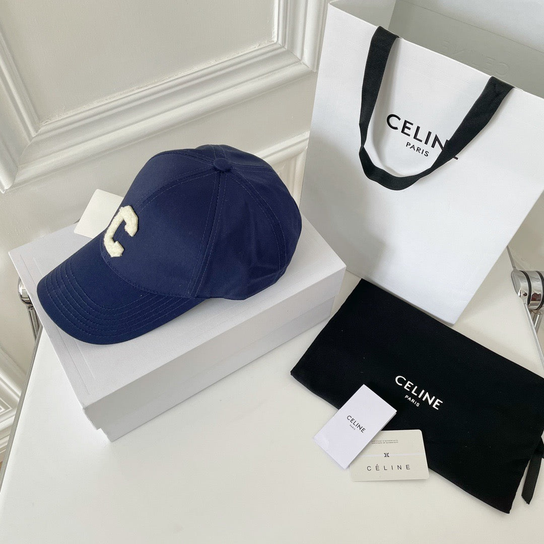 Caps