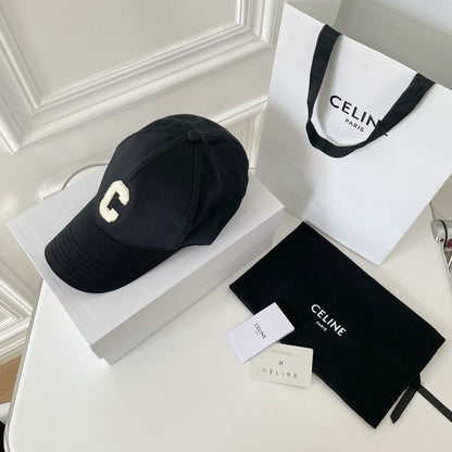 Caps
