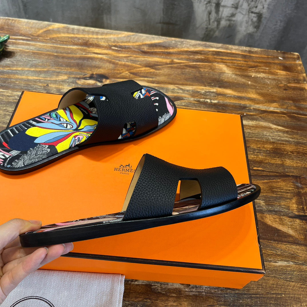 HERM Sandal