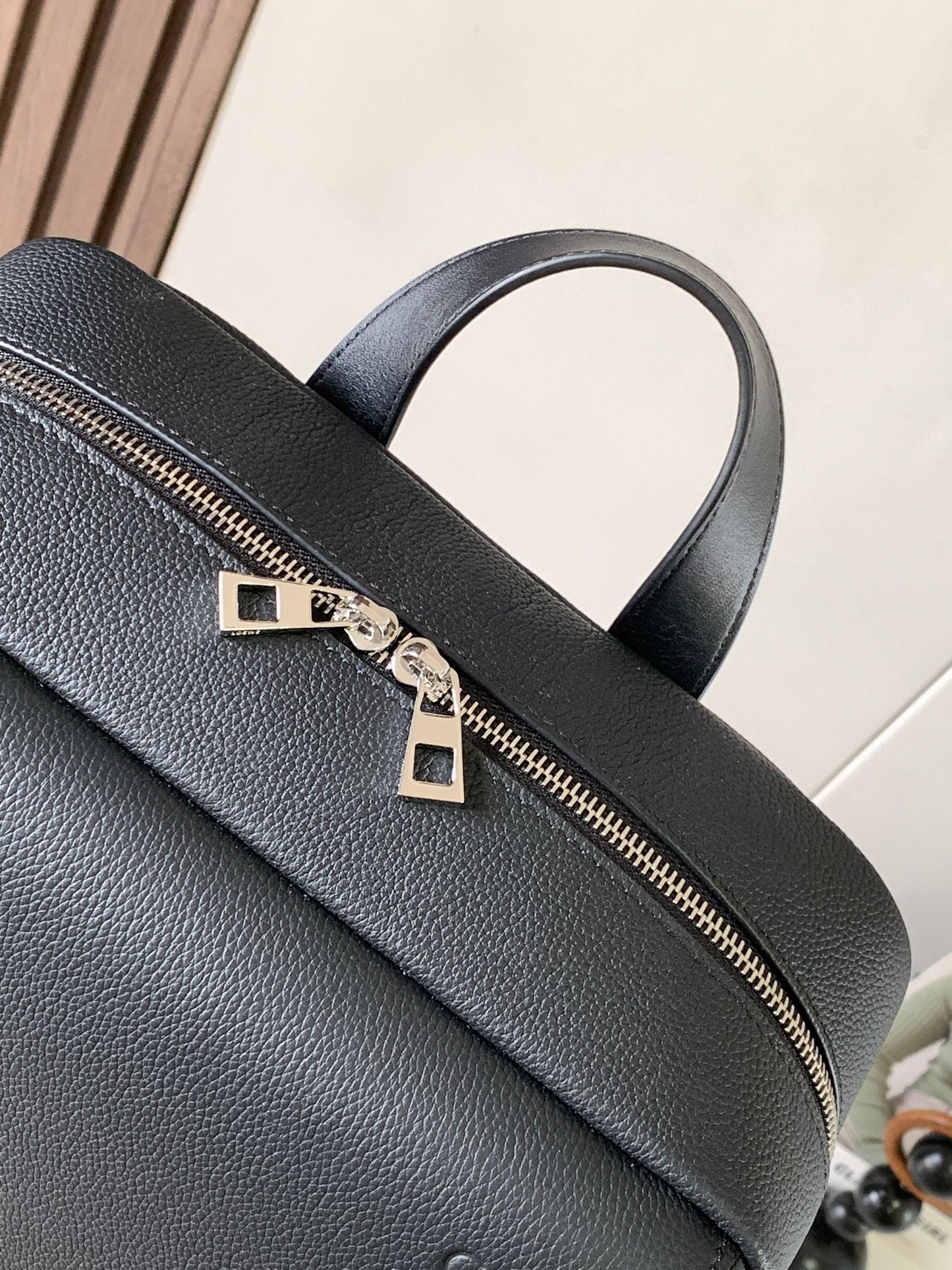 LO Backpack