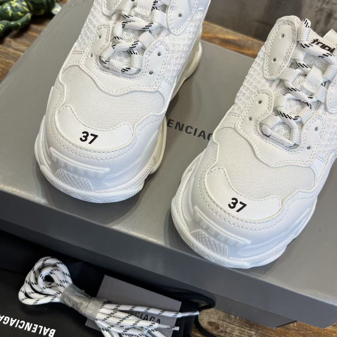 BLCG Sneakers