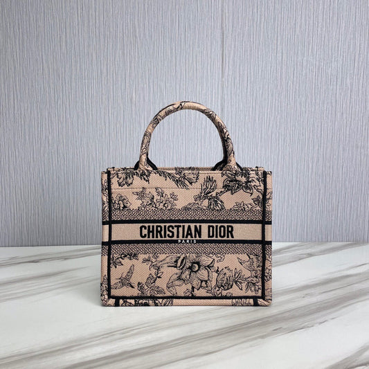 DIO BookTote