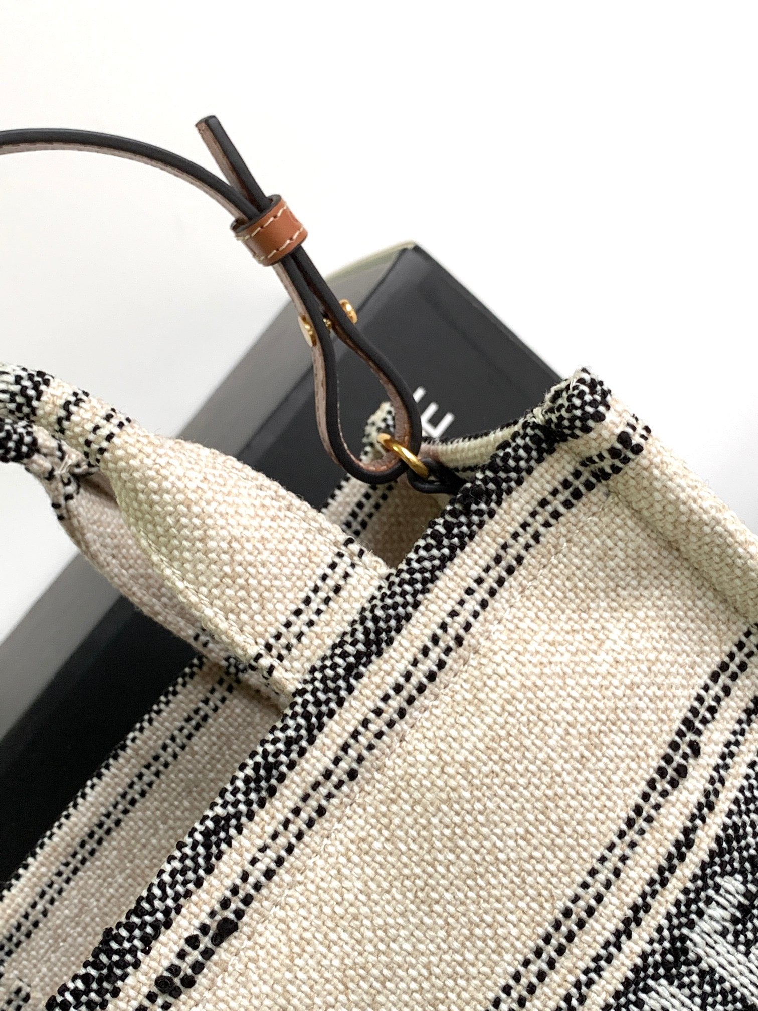 CEL Tote