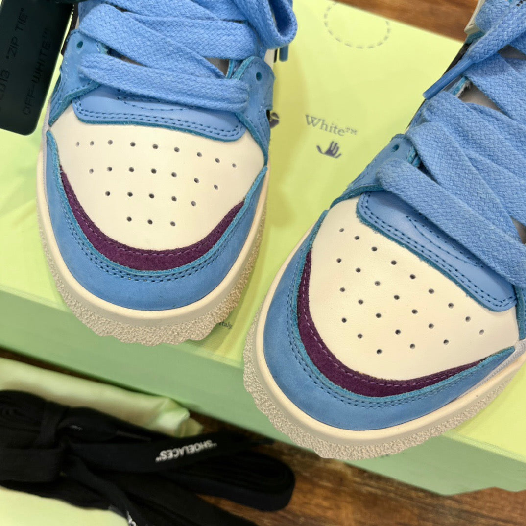 Off-White Sneakers