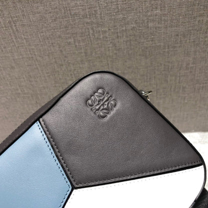 LO Messenger Bag