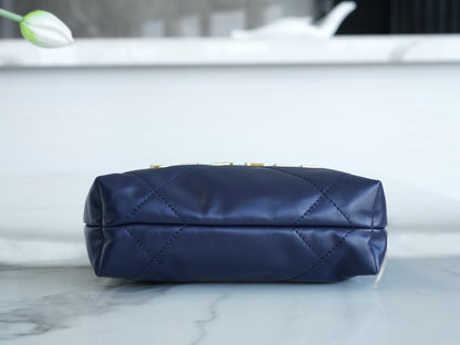 CHA 22 Mini Bag