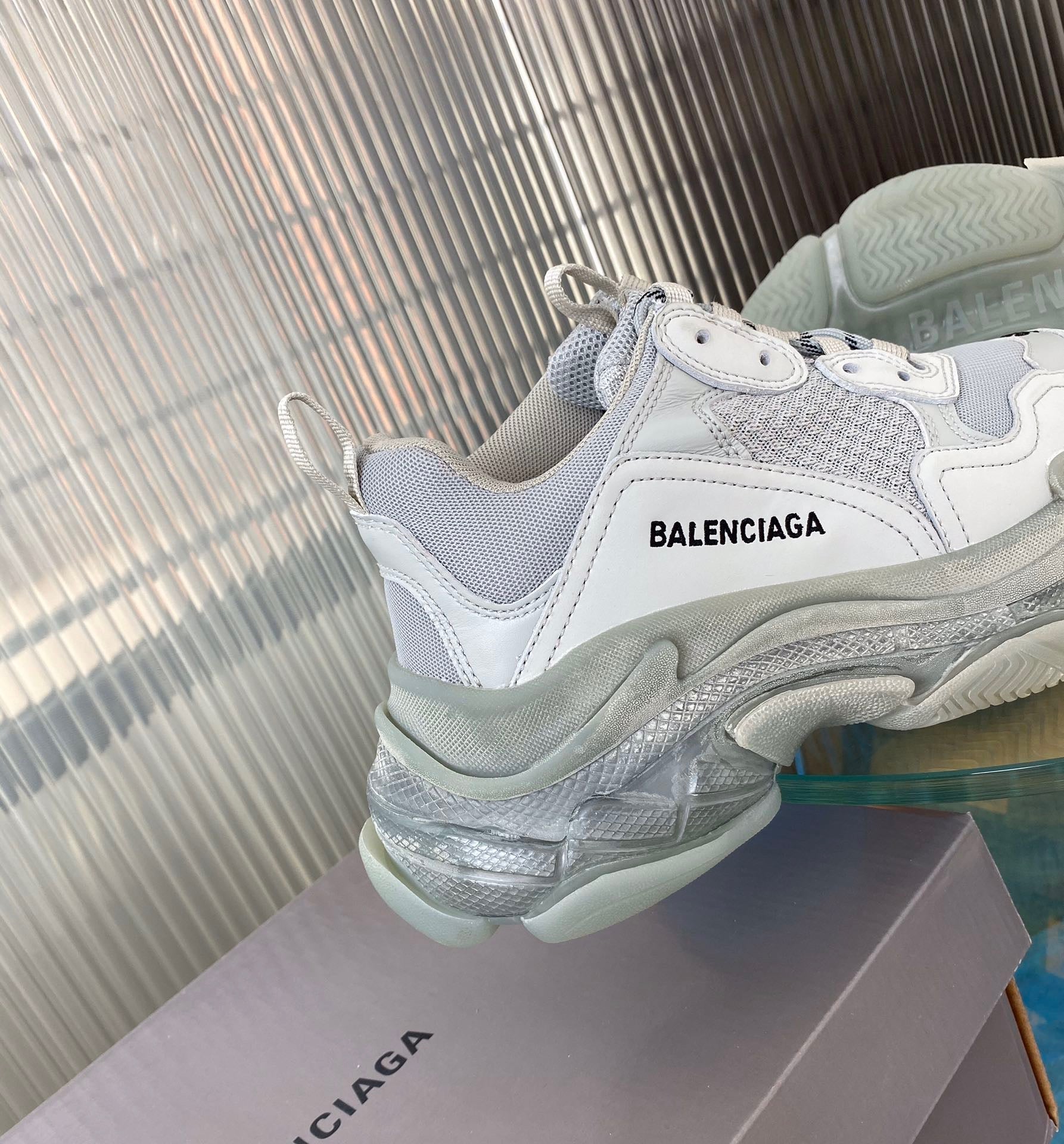 BLCG Sneakers