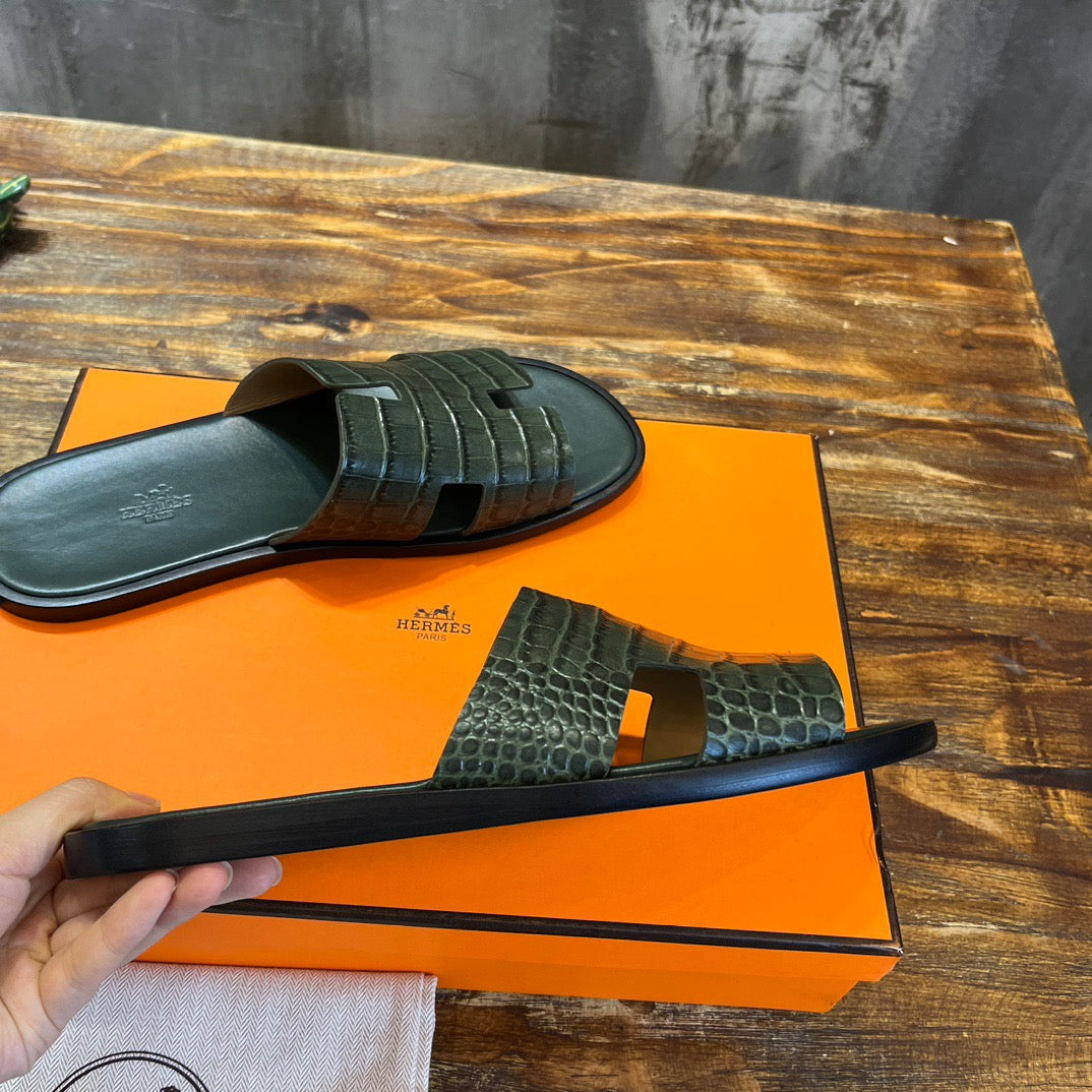 HERM Sandal