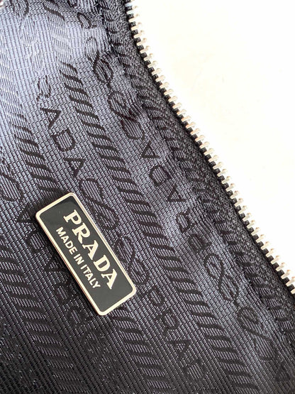 PRA Cross Body Bag