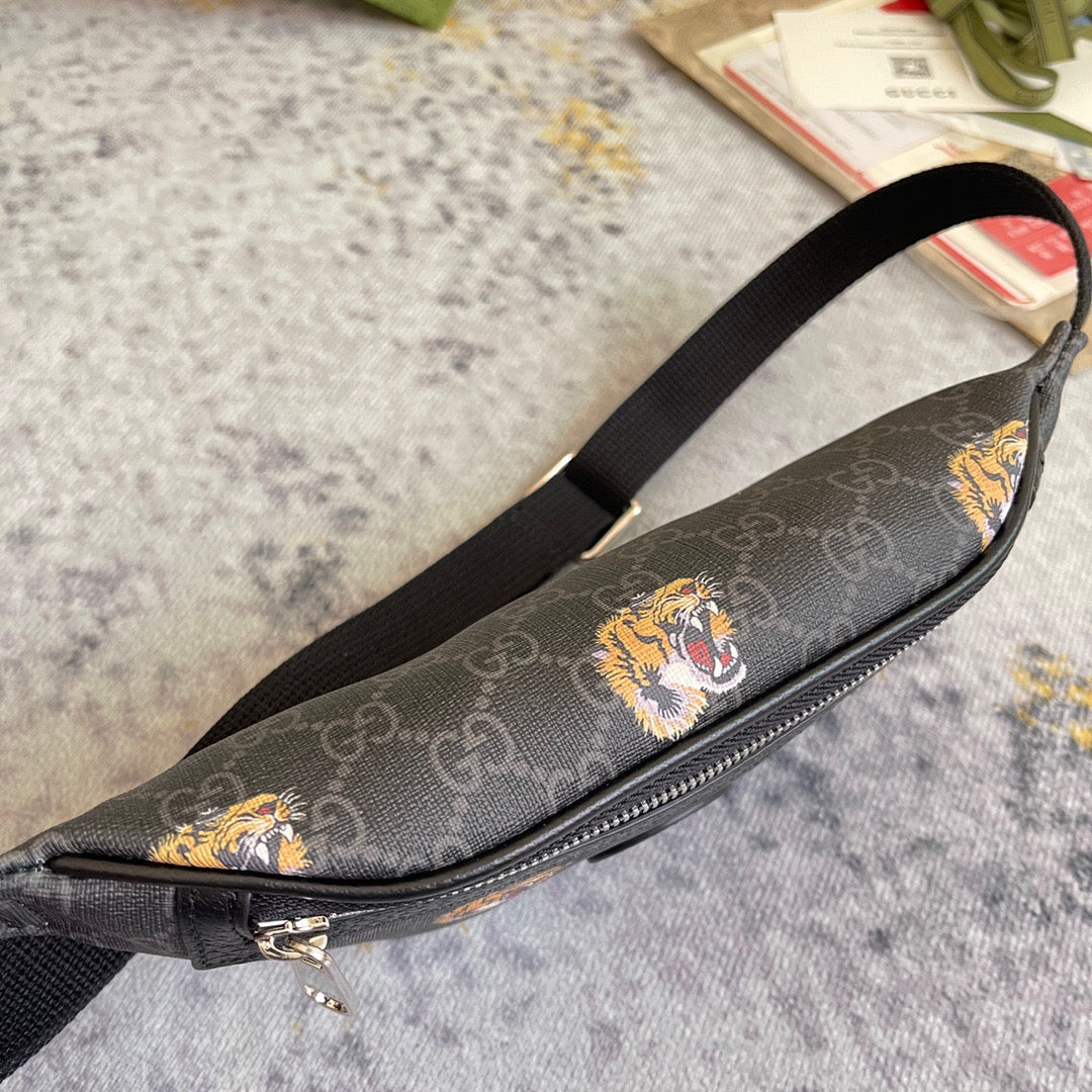 GUC Cross Body Bag