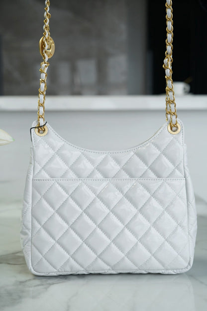 CHA 23C Hobo Bag