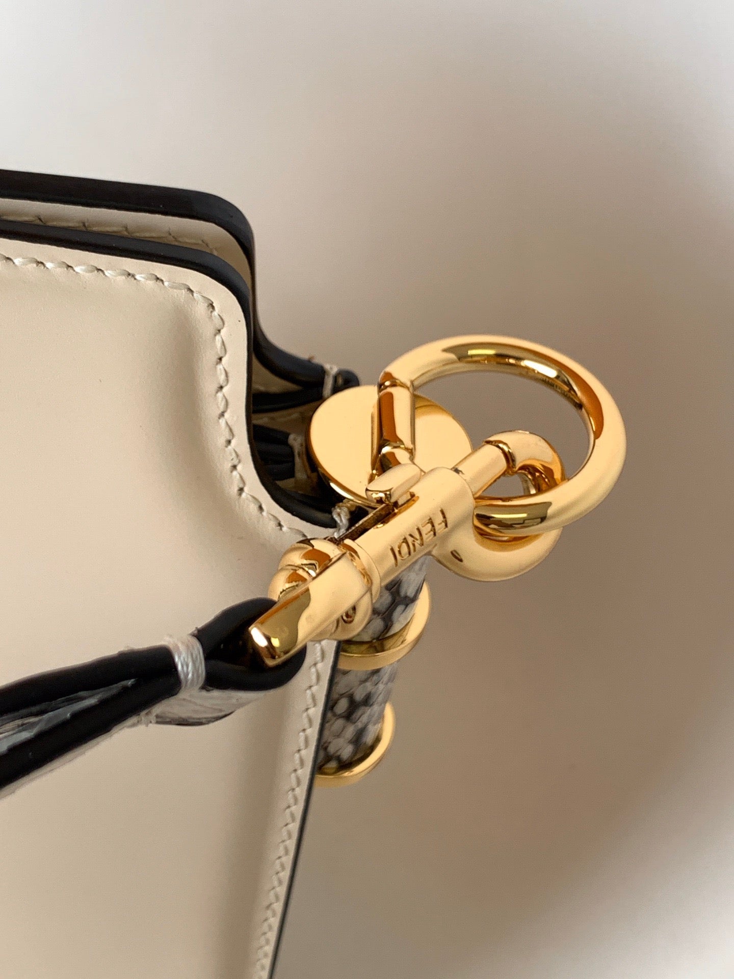 FEN Touch Sling