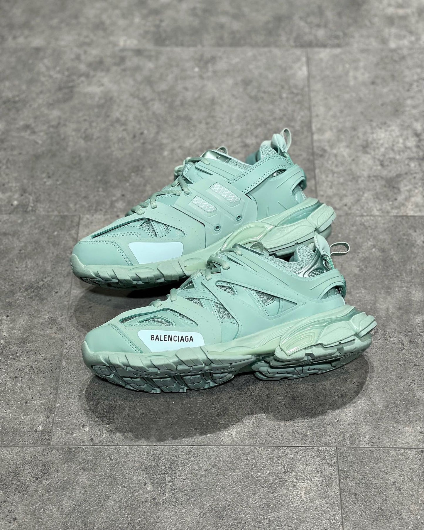 BLCG Sneakers