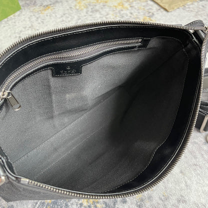 GUC Clutch Bag