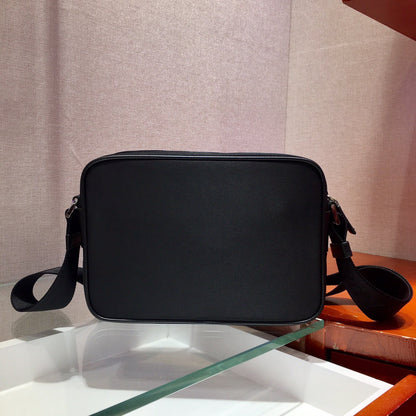 PRA Messenger Bag