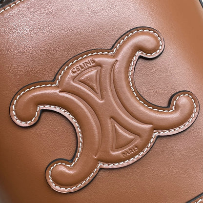 CEL Triomphe Bucket