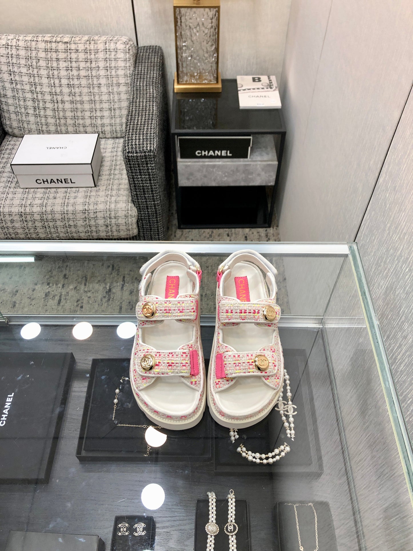 DAD SANDAL IN WHITE MIX BRIGHT PINK TWEED FABRIC
