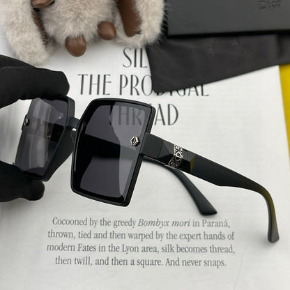 MONTAIGNE SUNGLASS CD9781 IN ACETATE