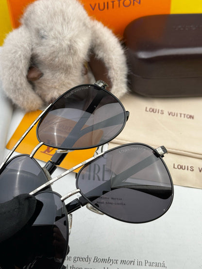 PILOT SUNGLASSES L66 IN BLACK METAL