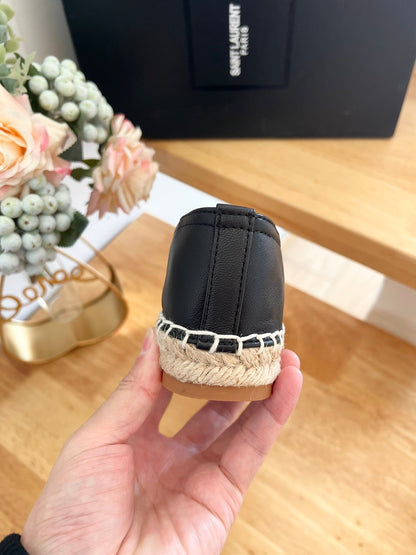 SL YVES EMBOSSED LOGO SLIP ON BLACK CALFSKIN