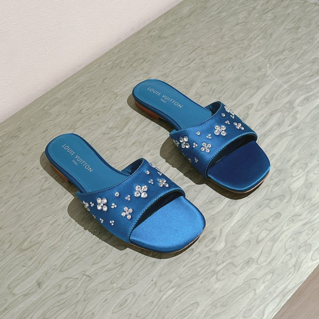 LV WOMEN FLAT MULE IN COBALT BLUE SATIN WITH RHINESTONE