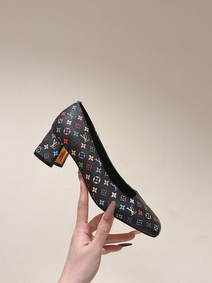 SWING HIGH PUMP 55 MM IN BLACK MONOGRAM CALFSKIN