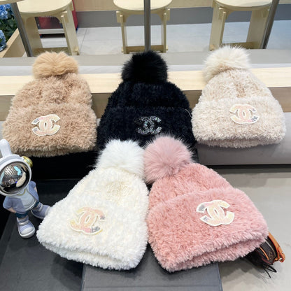 BEANIE HAT IN LIGHT PINK SOLF FLEECE 419712