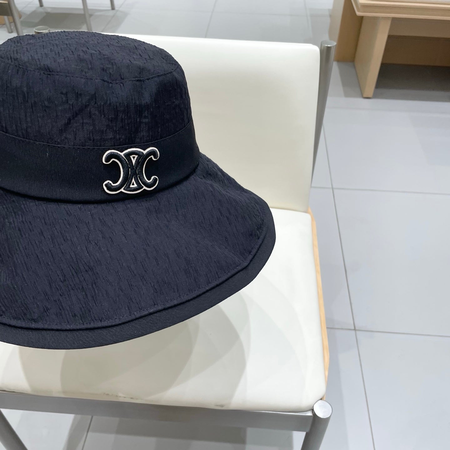 BUKET HAT MODEL 650498 IN NAVY TEXTURED FABRIC