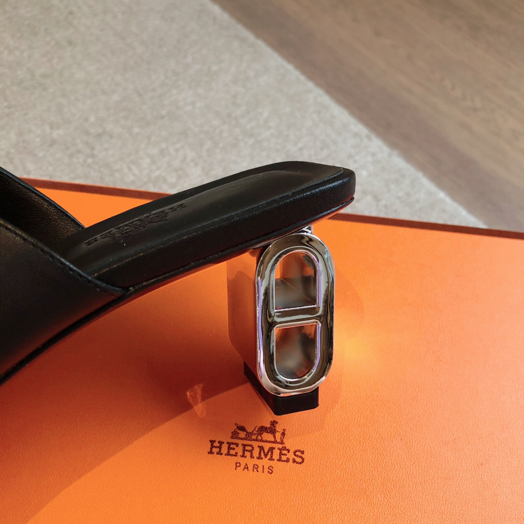ICONIQUE 60 SANDAL BLACK CALFSKIN
