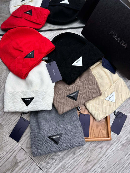 BEANIE HAT IN BLACK WOOL AND RABBIT FUR 342038