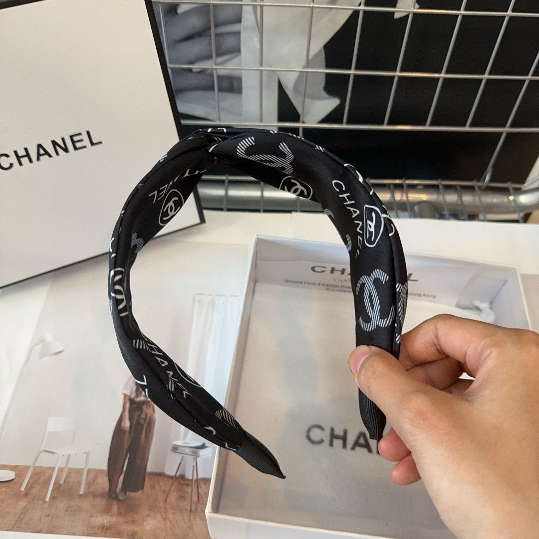 BLACK MONOGRAM FABRIC HAIRBAND 414446