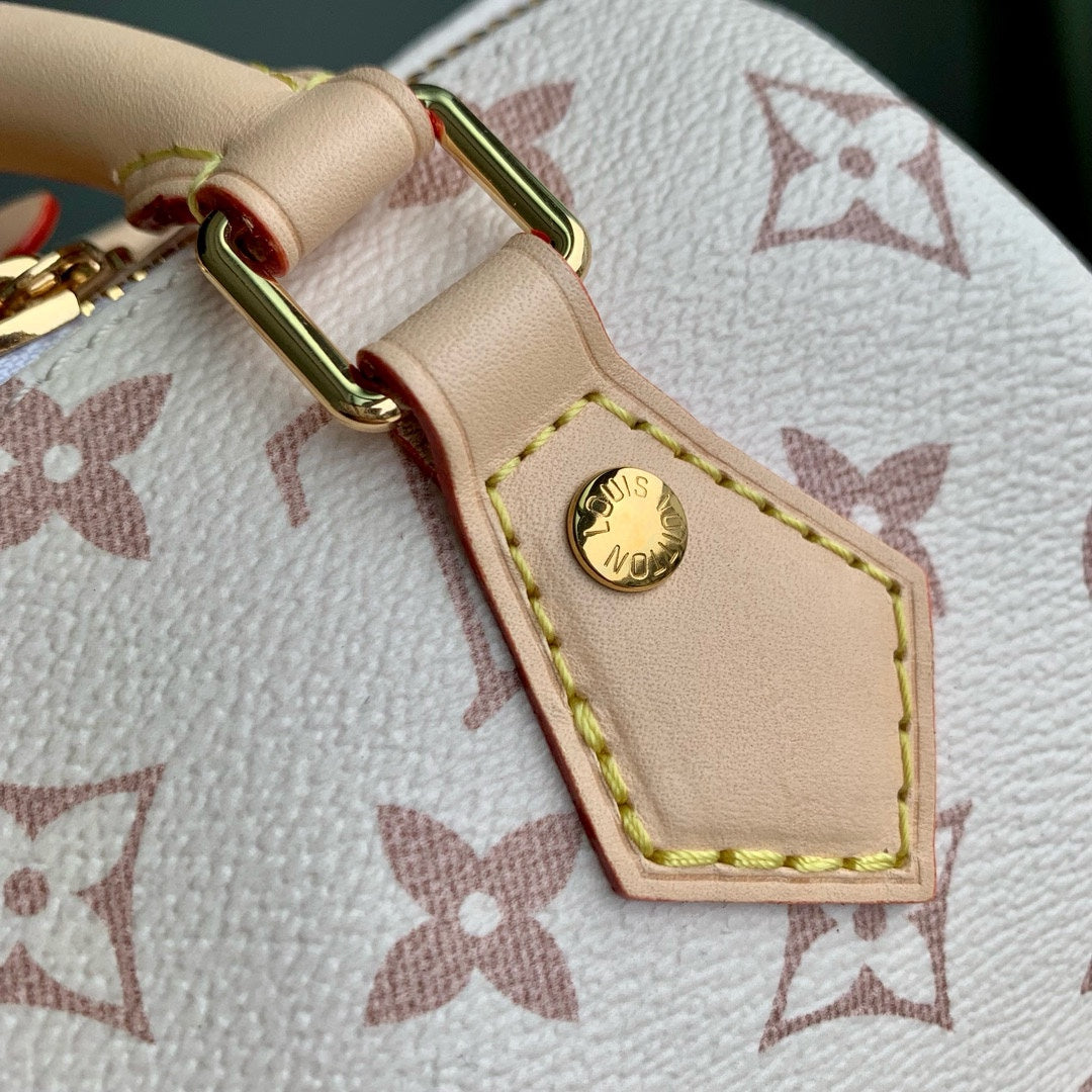 MINI SPEEDY BAG GREEN CHARM 18 IN LIGHT BROWN MONOGRAM DUNE COATED CANVAS