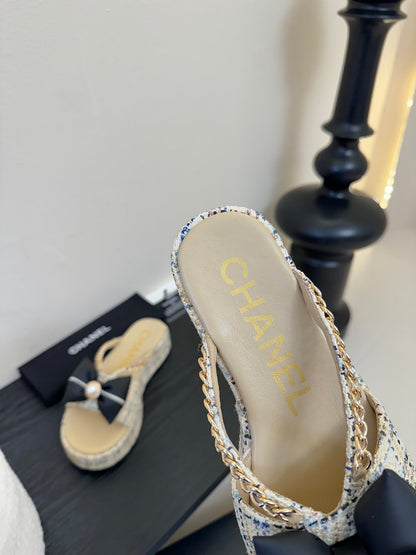 PLATFORM FLIP-FLOPS IN BEIGE TWEED FABRIC
