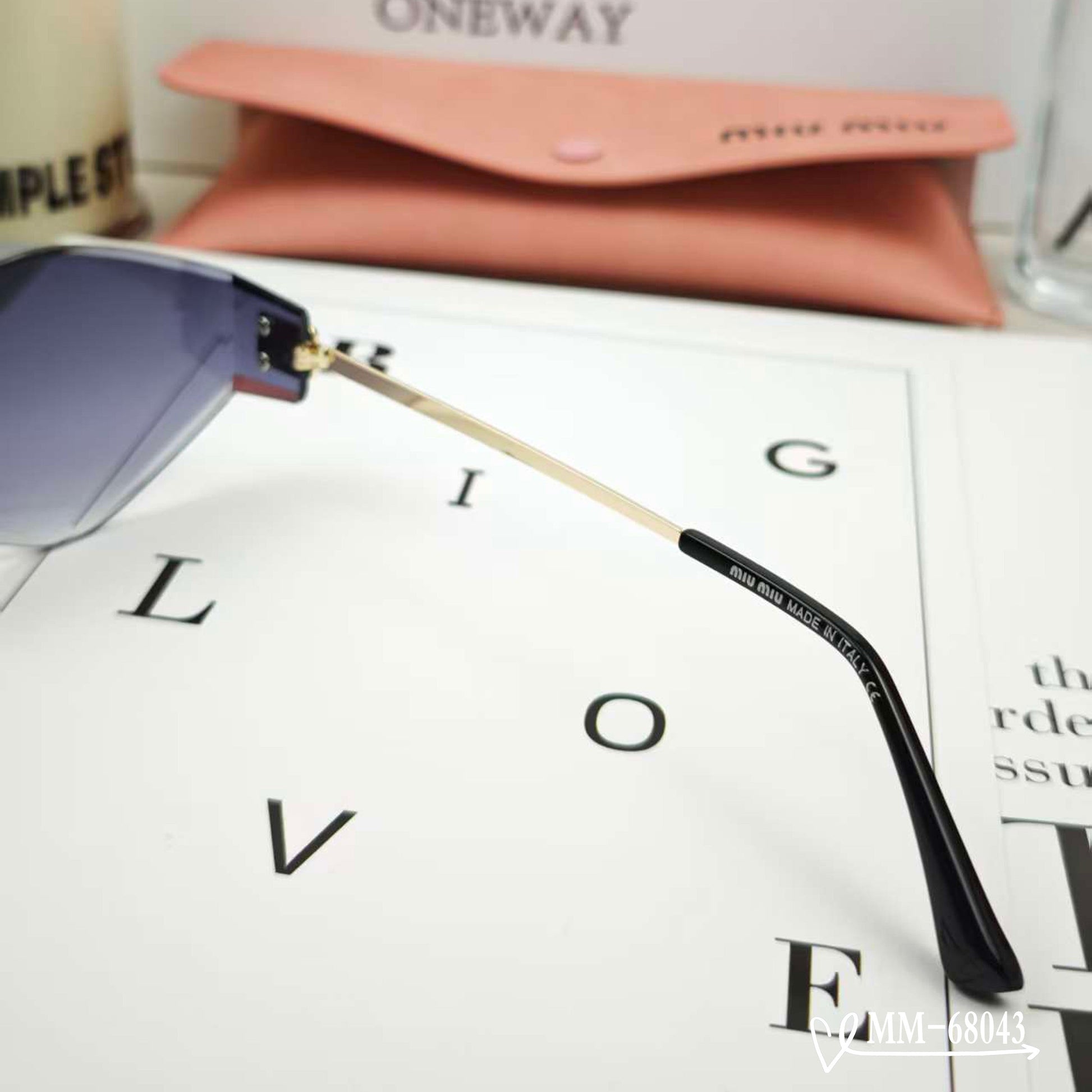 LOGO SUNGLASSES 68043 IN GOLD METAL GREY LENS