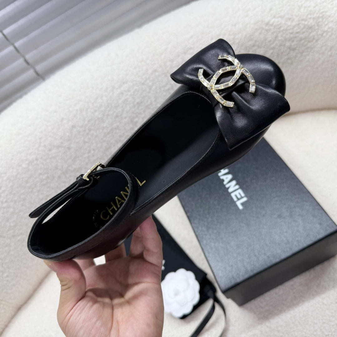 MARY JANE SHOES IN BLACK LAMBSKIN