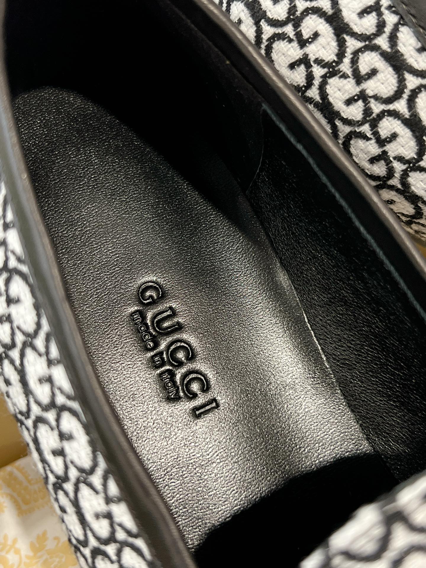 MEN'S LOAFER WITH HORSEBIT IN BLACK MIX WHITE MONOGRAM JACQUARD FABRIC