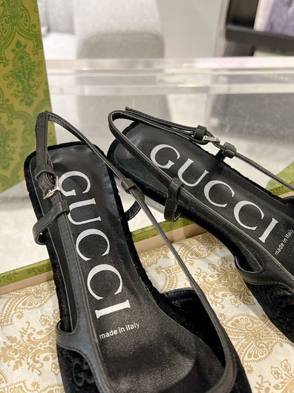 SLINGBACK FLATS IN BLACK VELVET